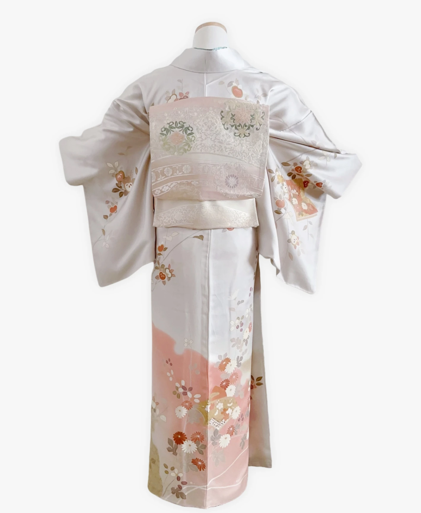 White Citrus Houmongi - Image 2