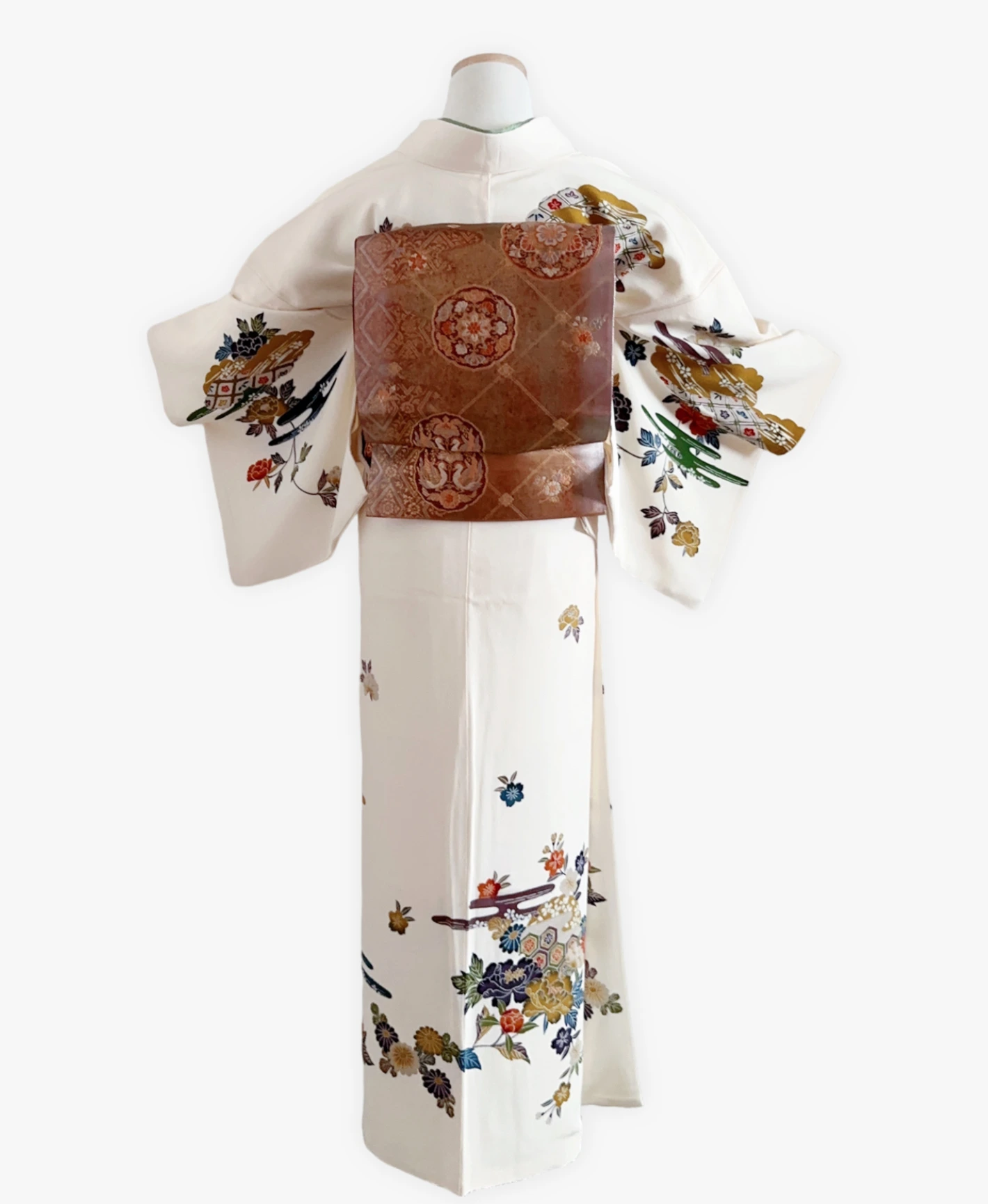 White Peony Houmongi - Image 2