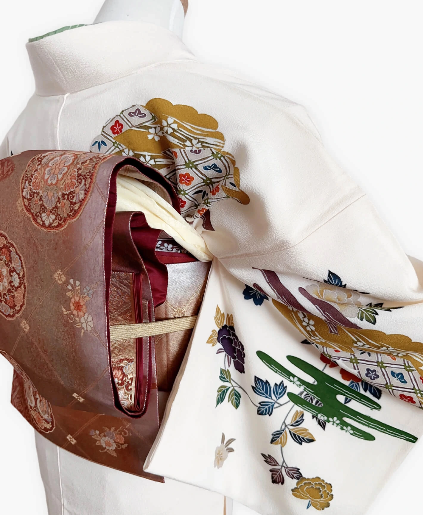 White Peony Houmongi - Image 4