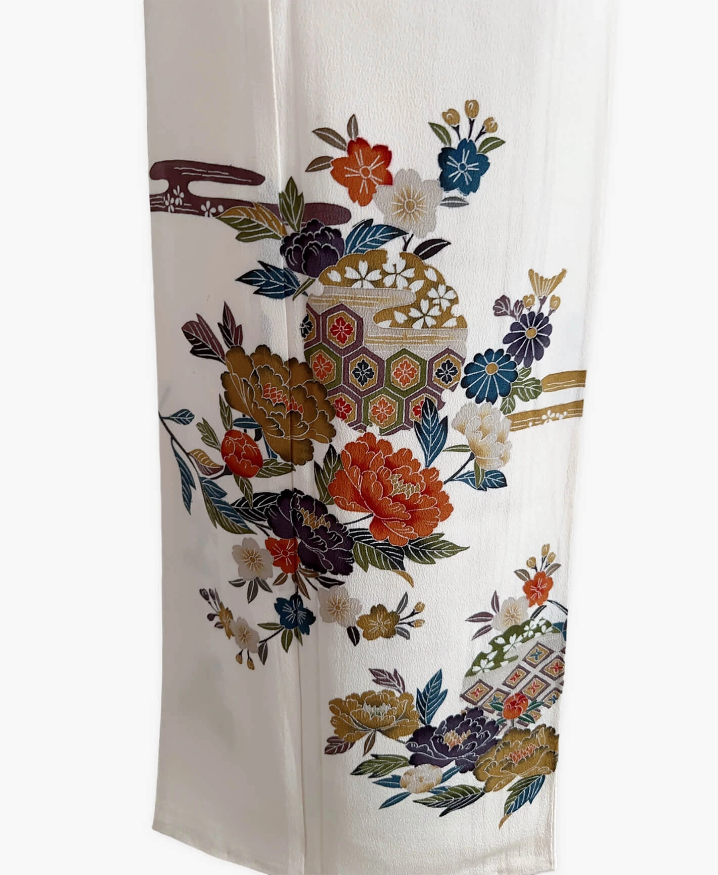 White Peony Houmongi - Image 5