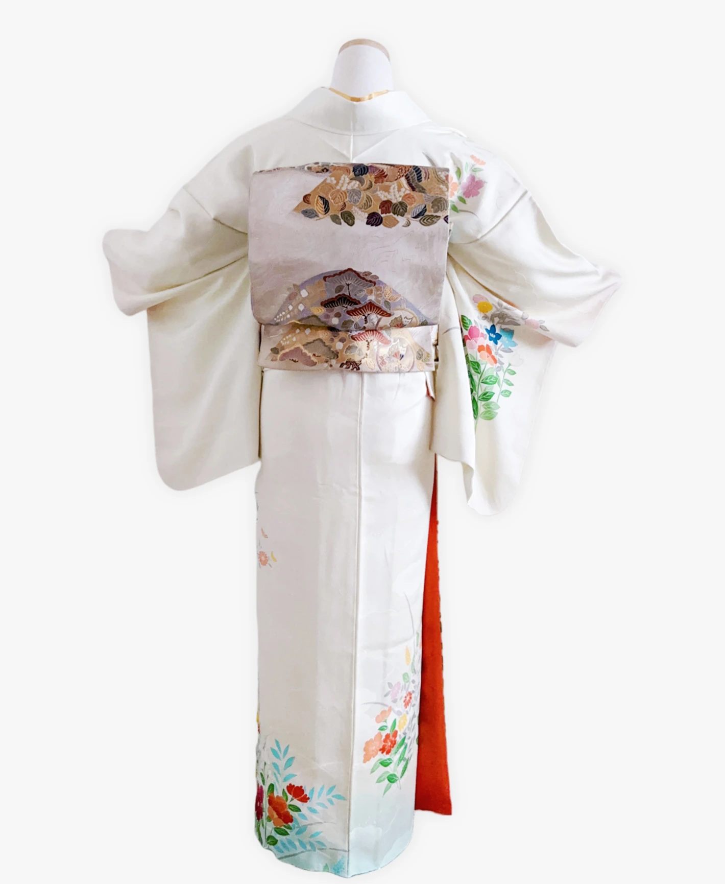 Shell White Floral Houmongi - Image 2