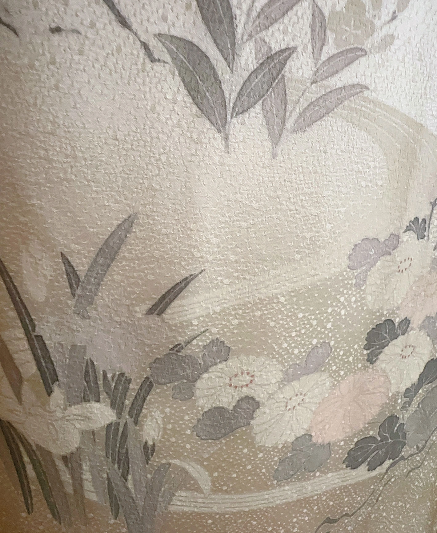 Ecru Carriage Houmongi - Image 7