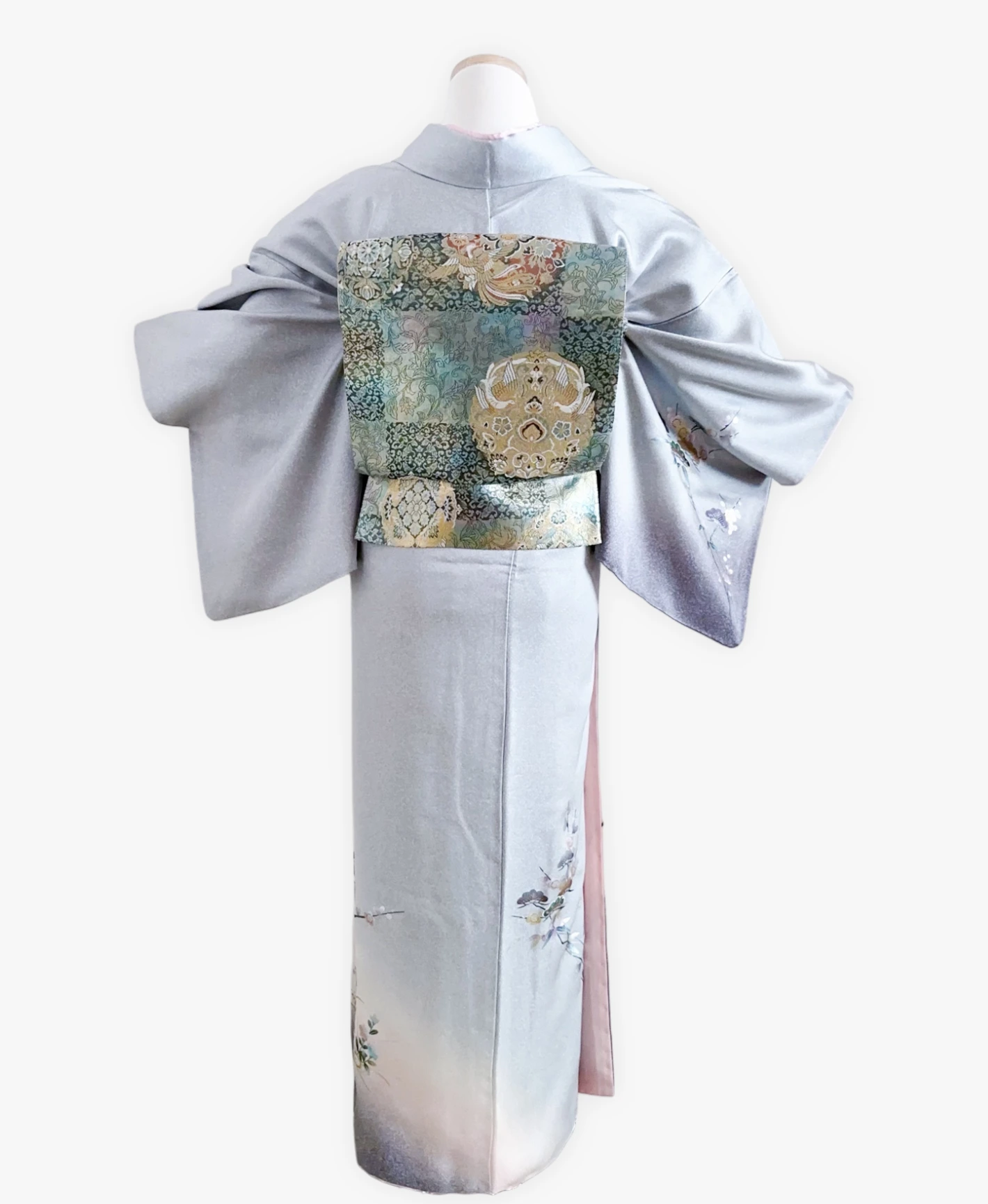 Gray Pine & Plum Houmongi - Image 2