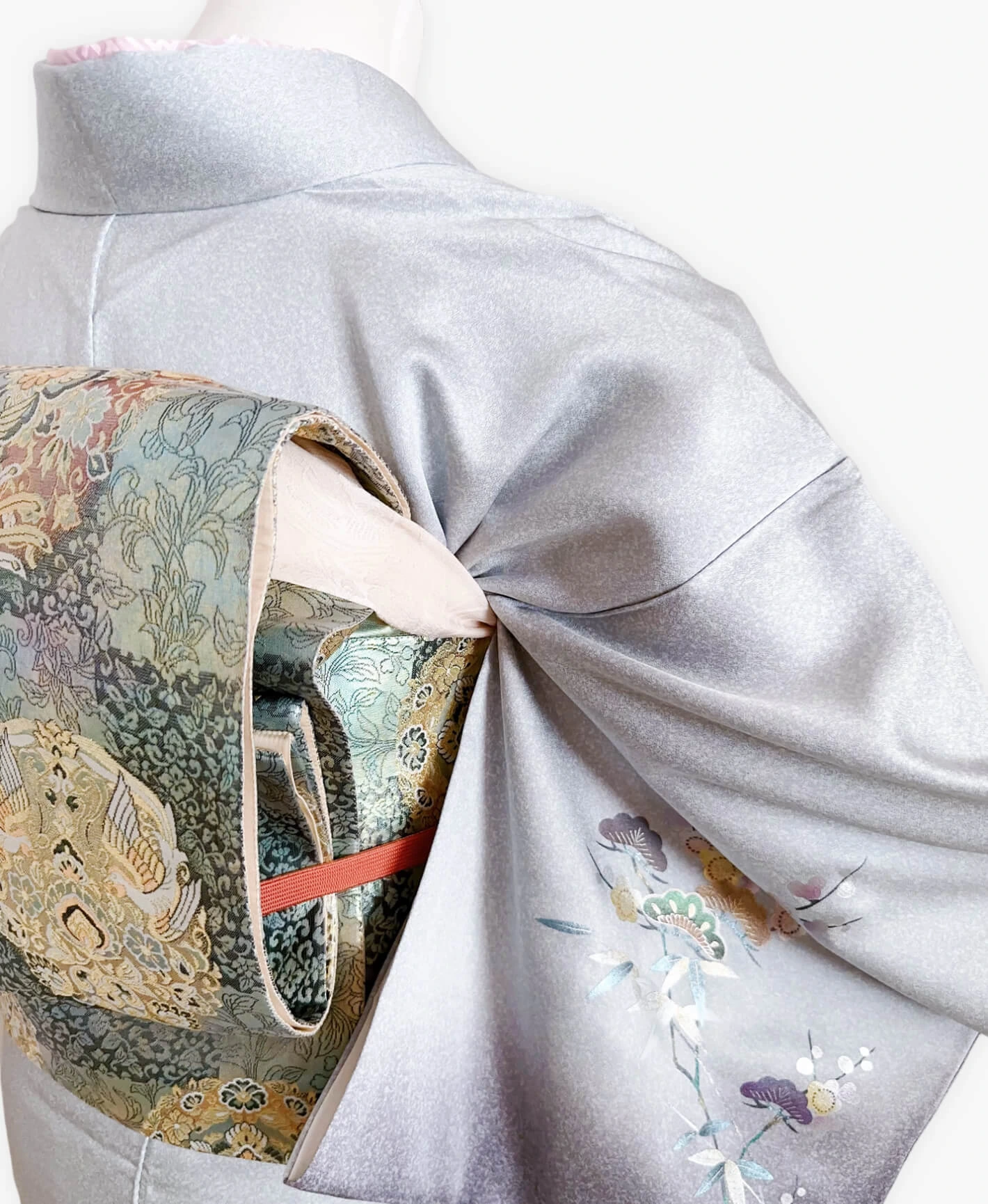 Gray Pine & Plum Houmongi - Image 4