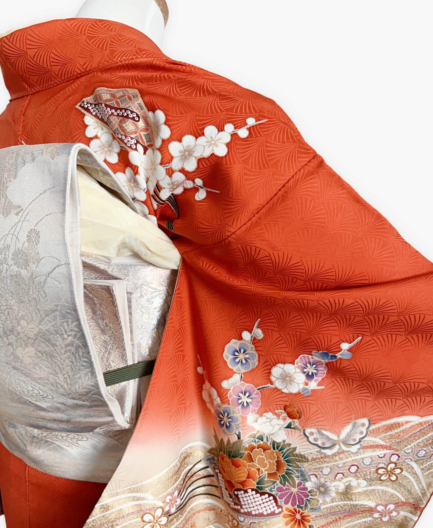 Persimmon Butterfly Houmongi - Image 4