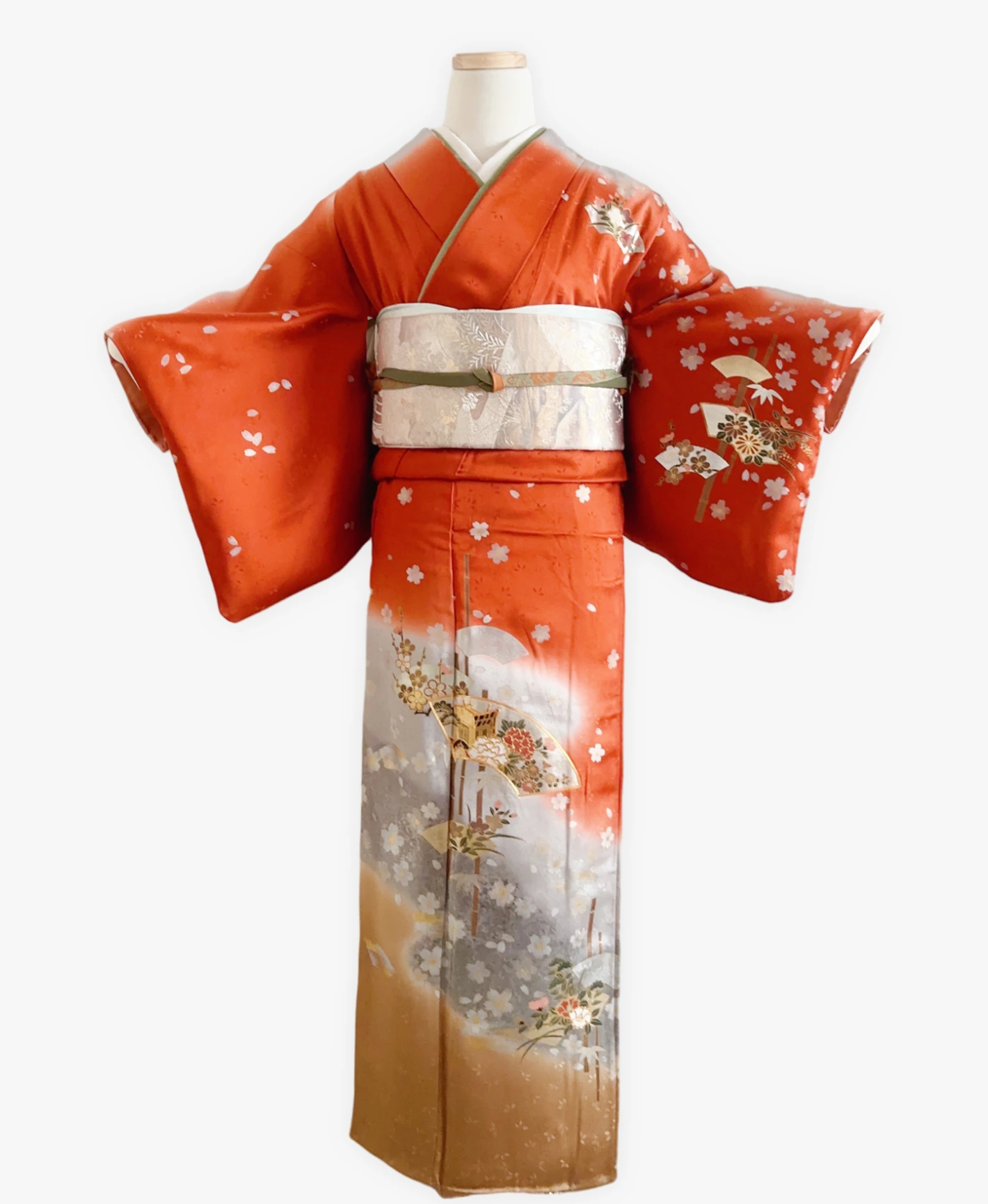 Orange Peony Houmongi - Image 1