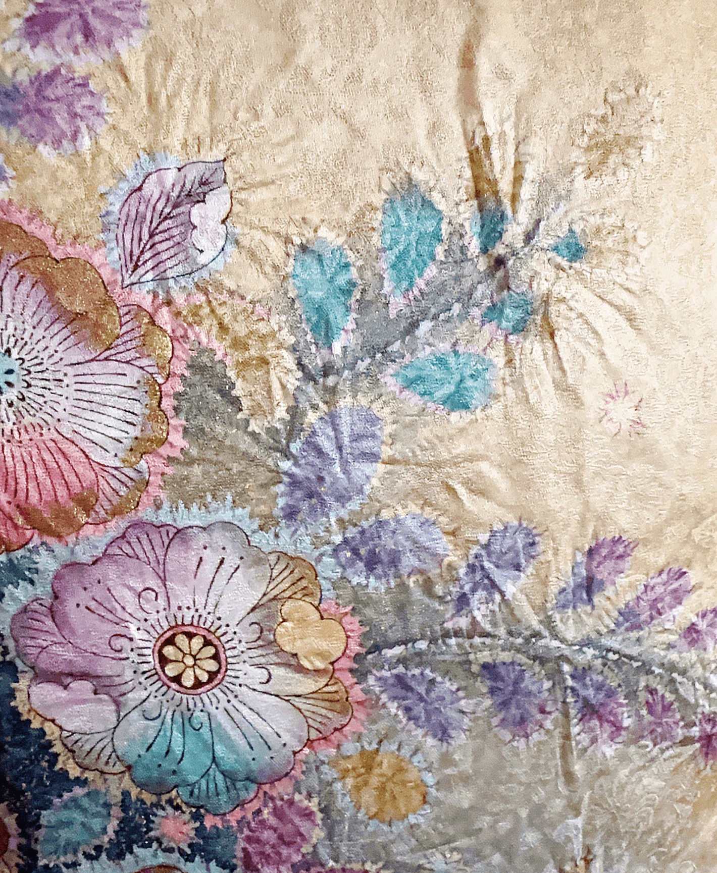 Golden Brown Floral Houmongi - Image 6