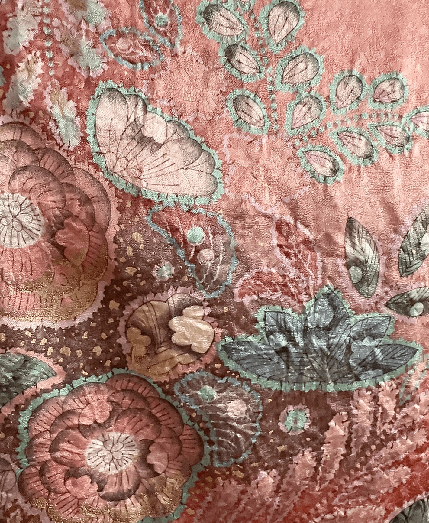 Birch Red Floral Houmongi - Image 6