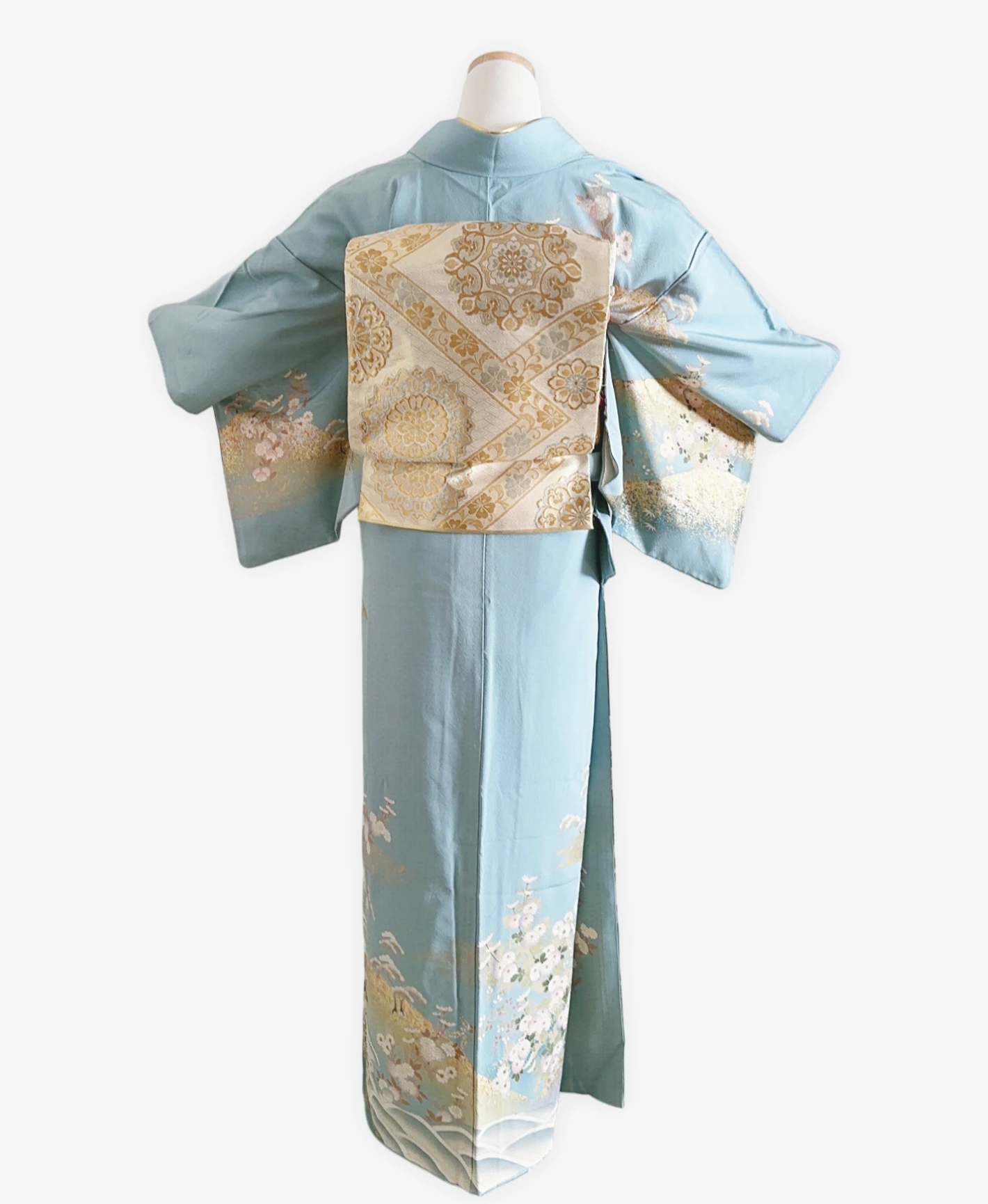 Sky Blue Landscape Houmongi - Image 2