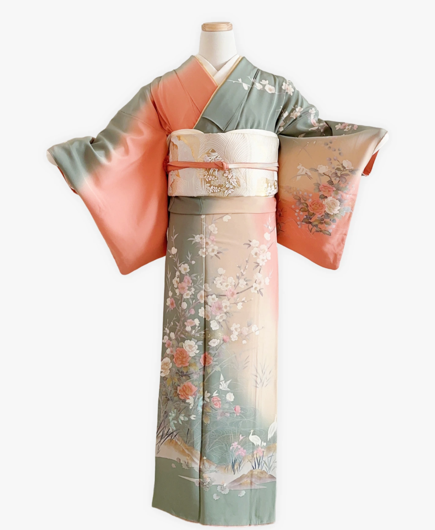 Sage Gray Heron Houmongi - Image 1