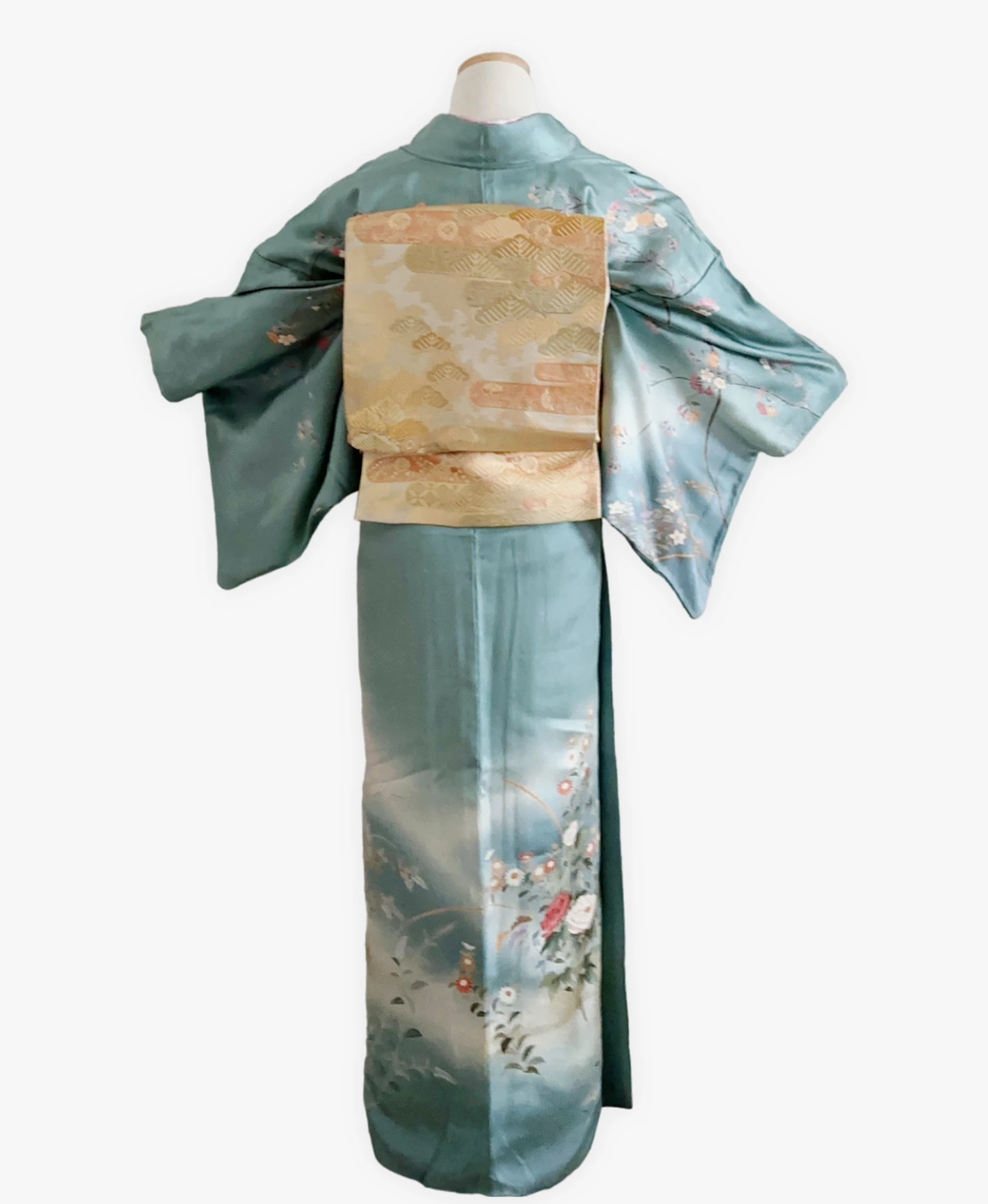 Turquoise Floral Houmongi - Image 2