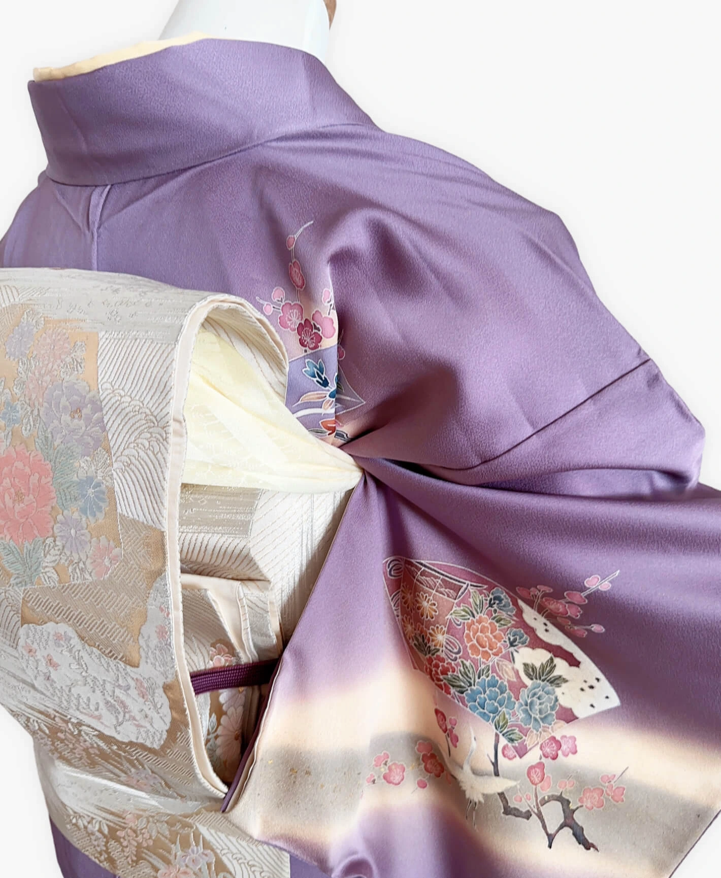 Grape Crane Houmongi - Image 4