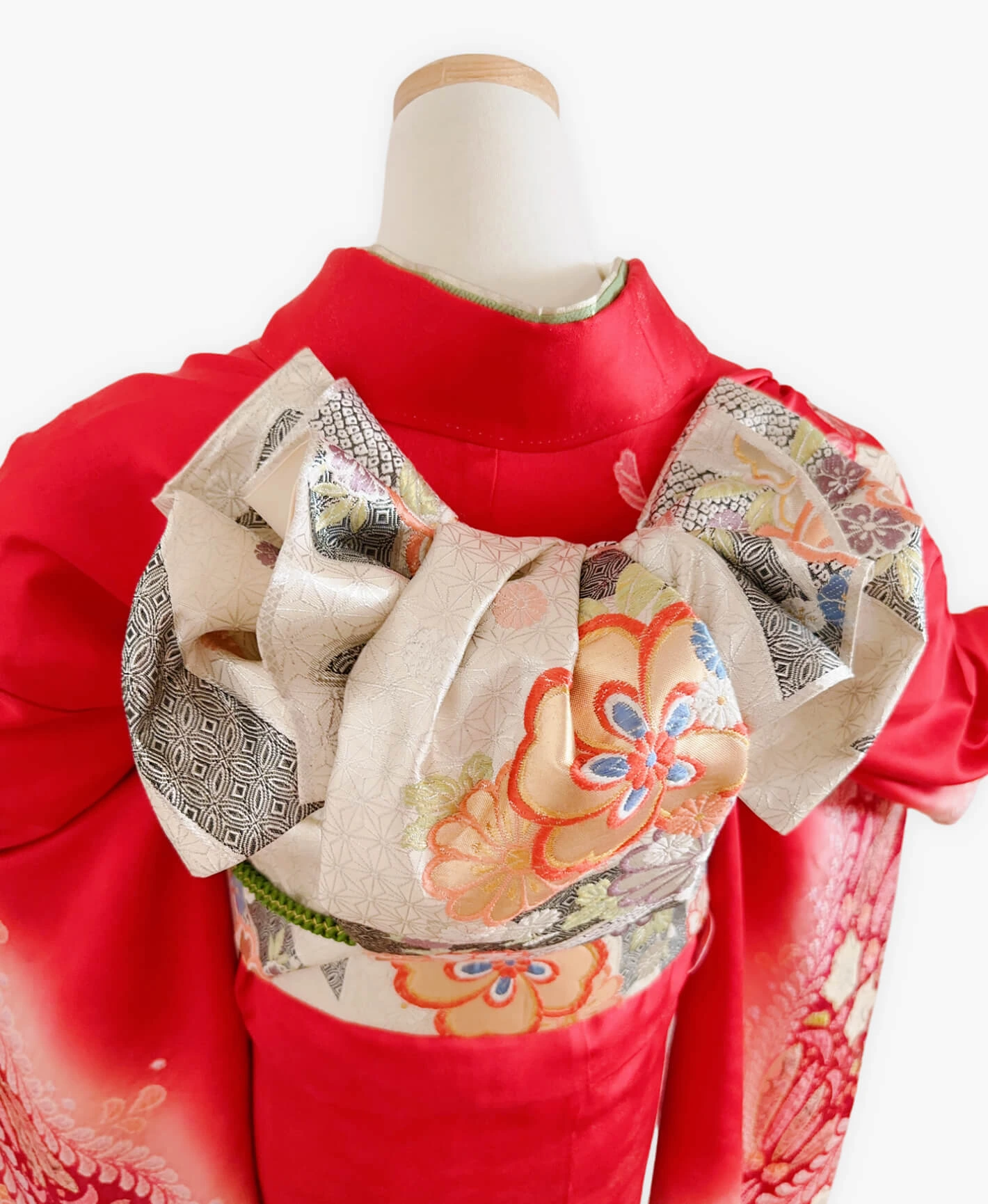 Red Tsujigahana Flower Furisode - Image 4