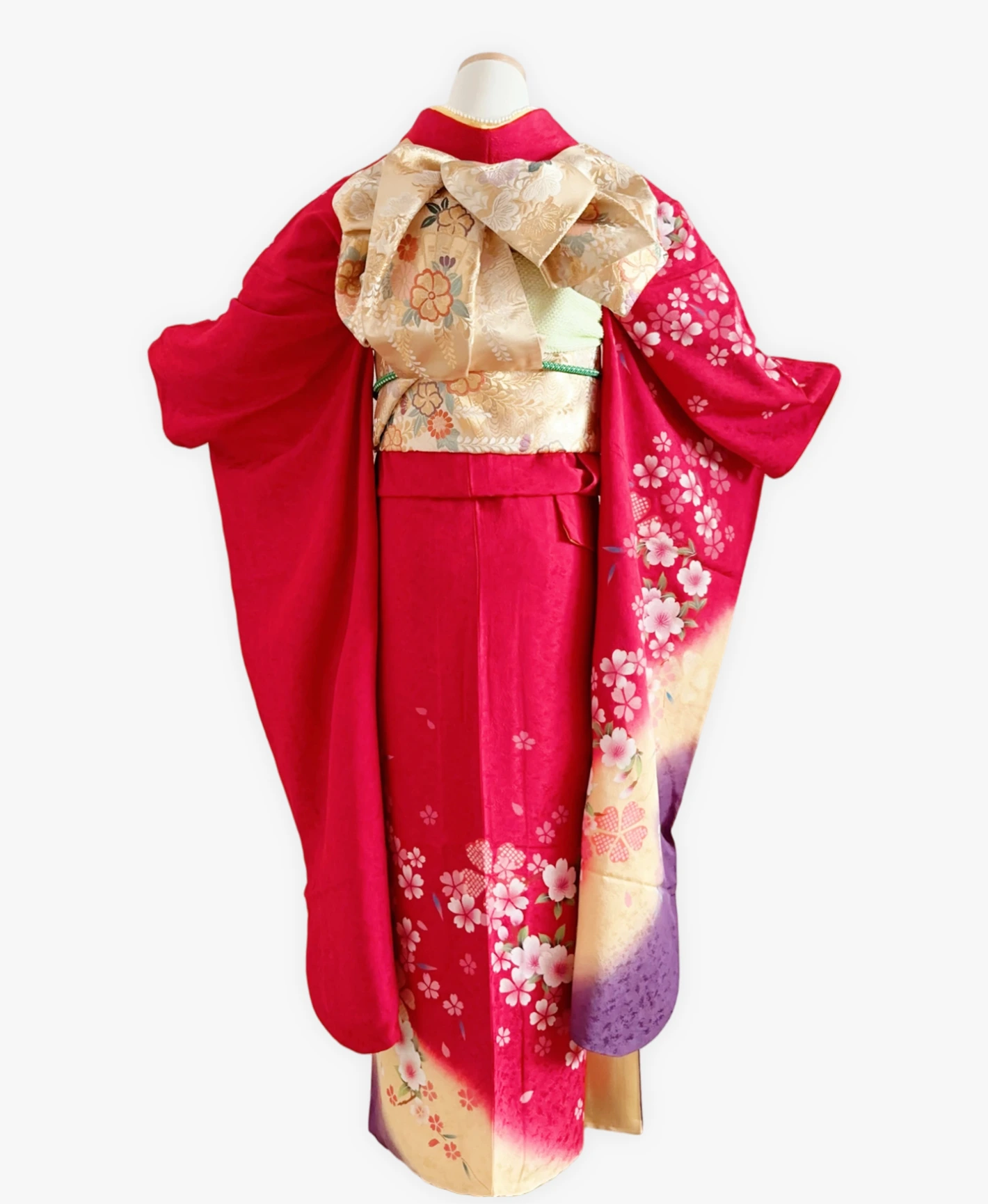 Red Sakura Petals Furisode - Image 2