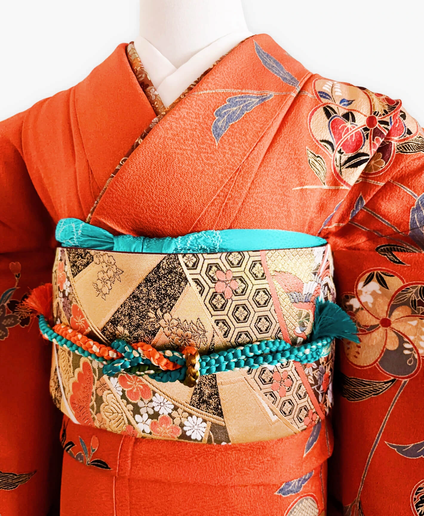 Scarlet Phoenix Sakura Furisode - Image 3