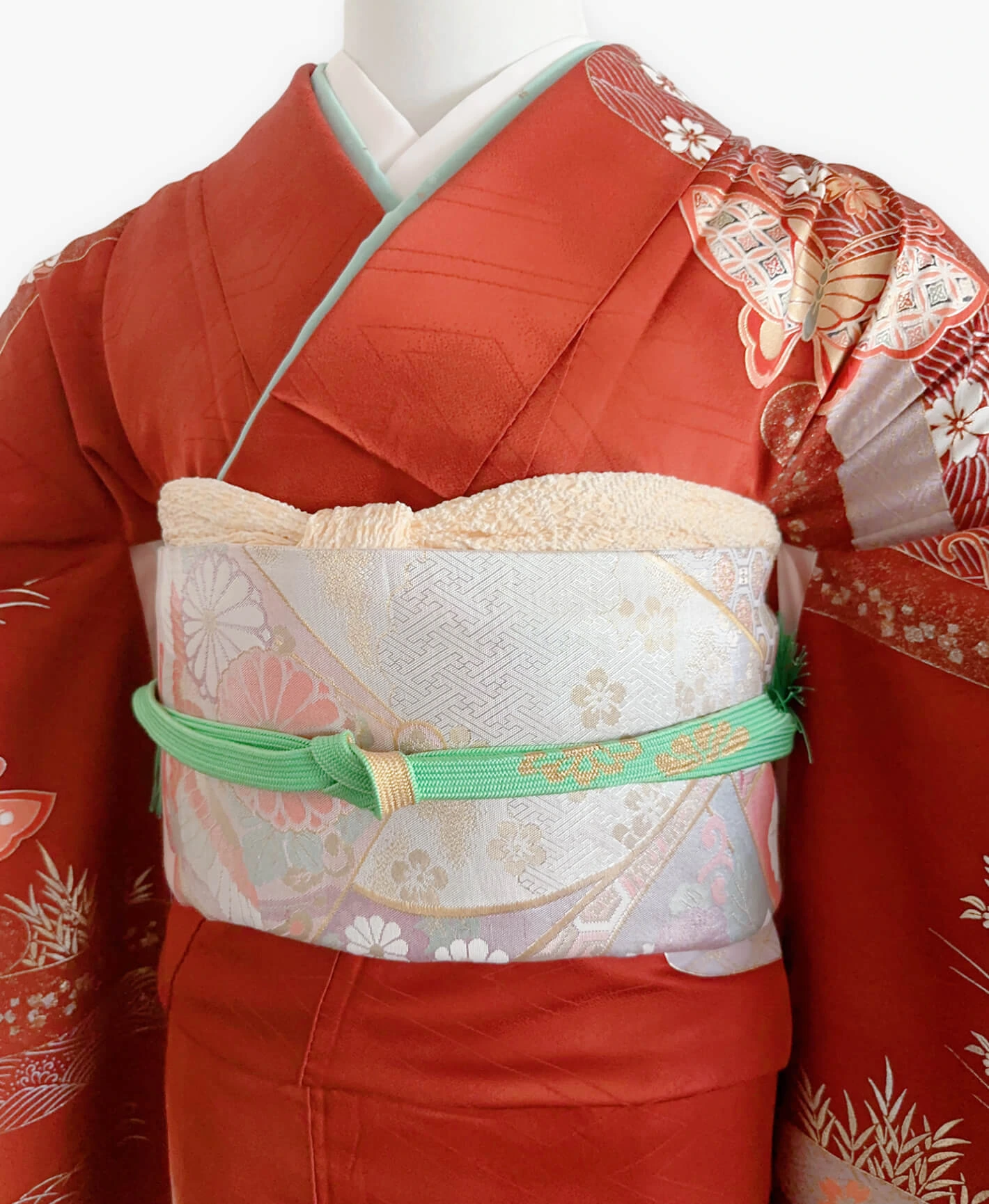 Red Butterfly Mist Furisode - Image 3
