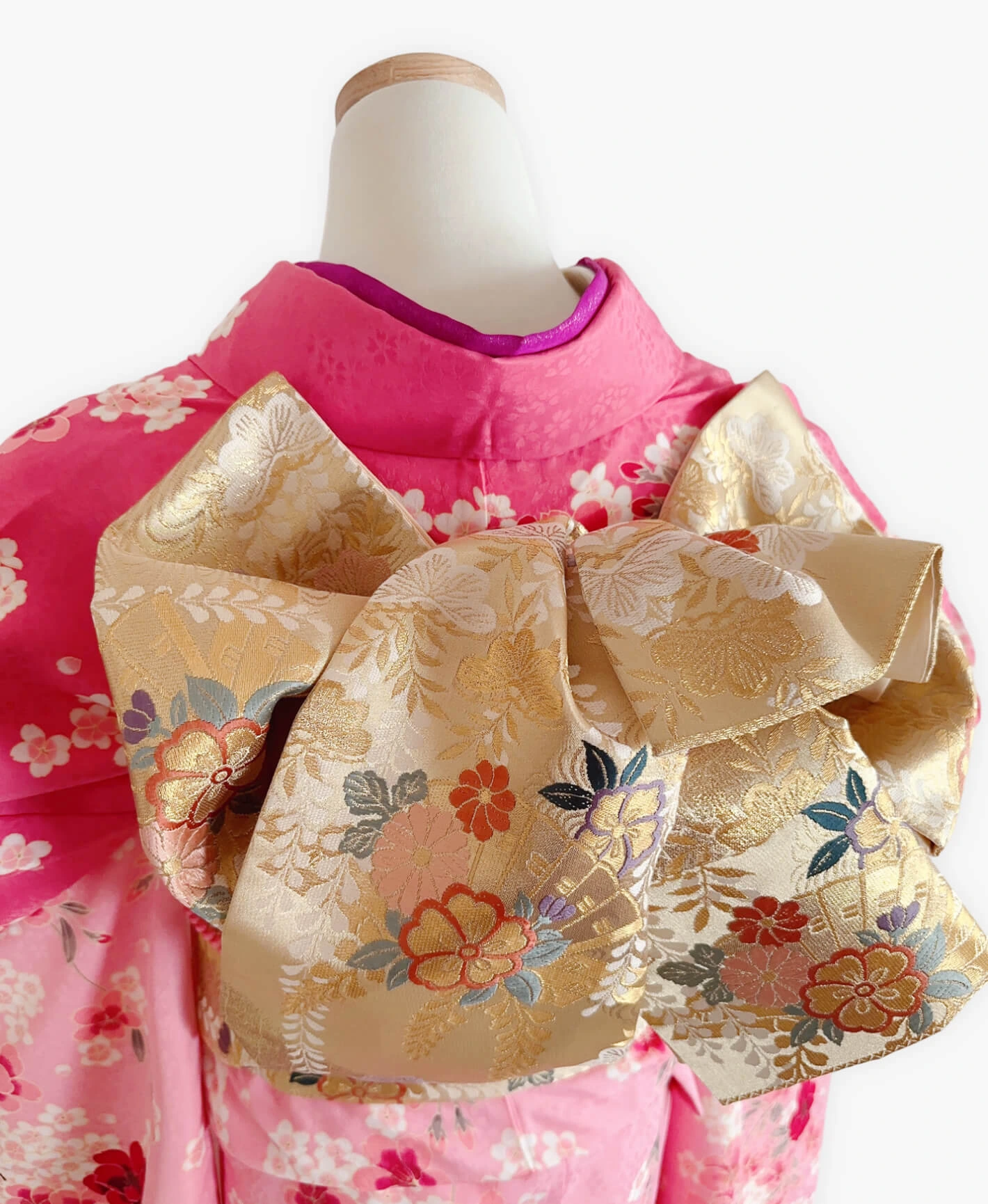 Peach Sakura Ball Furisode - Image 4