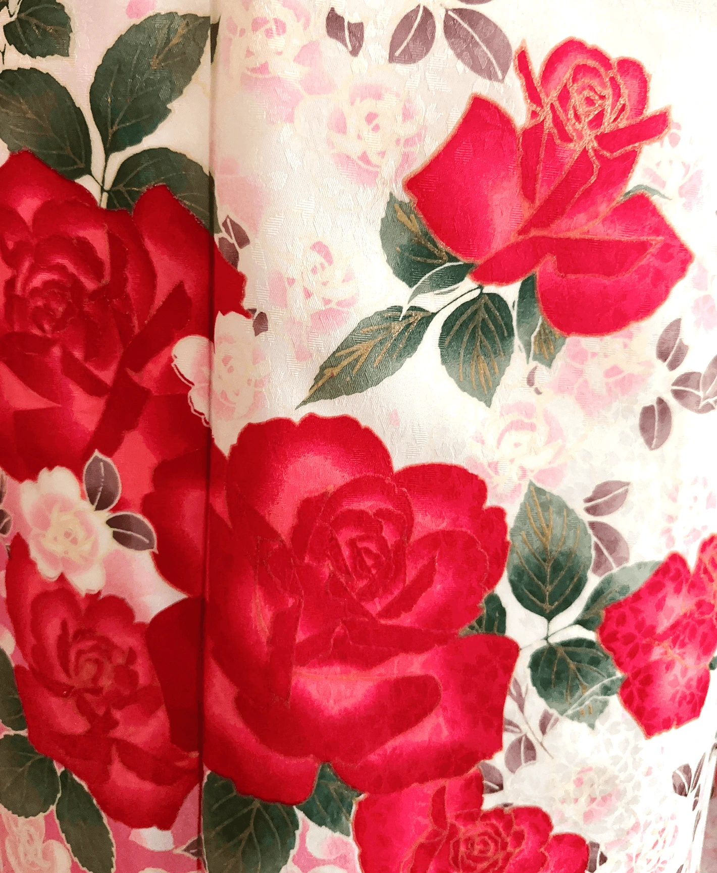 White Rose Petals Furisode - Image 6