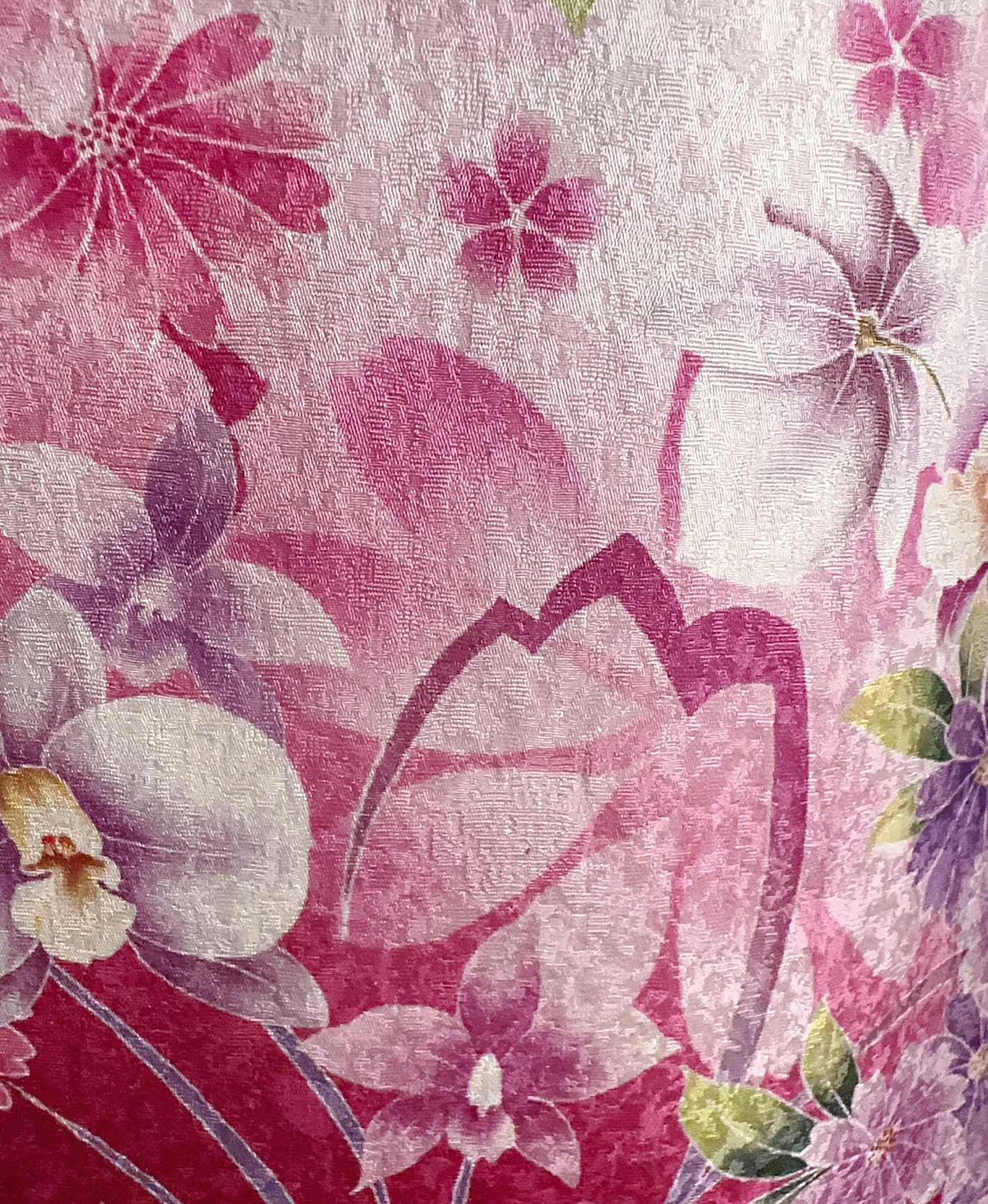 White Hundred Flowers Furisode - Image 8