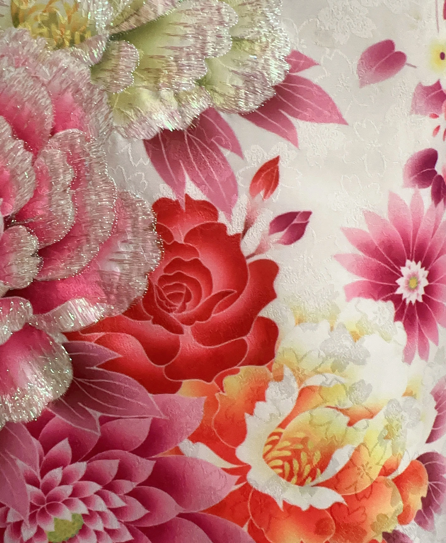White Hundred Flowers Furisode - Image 9