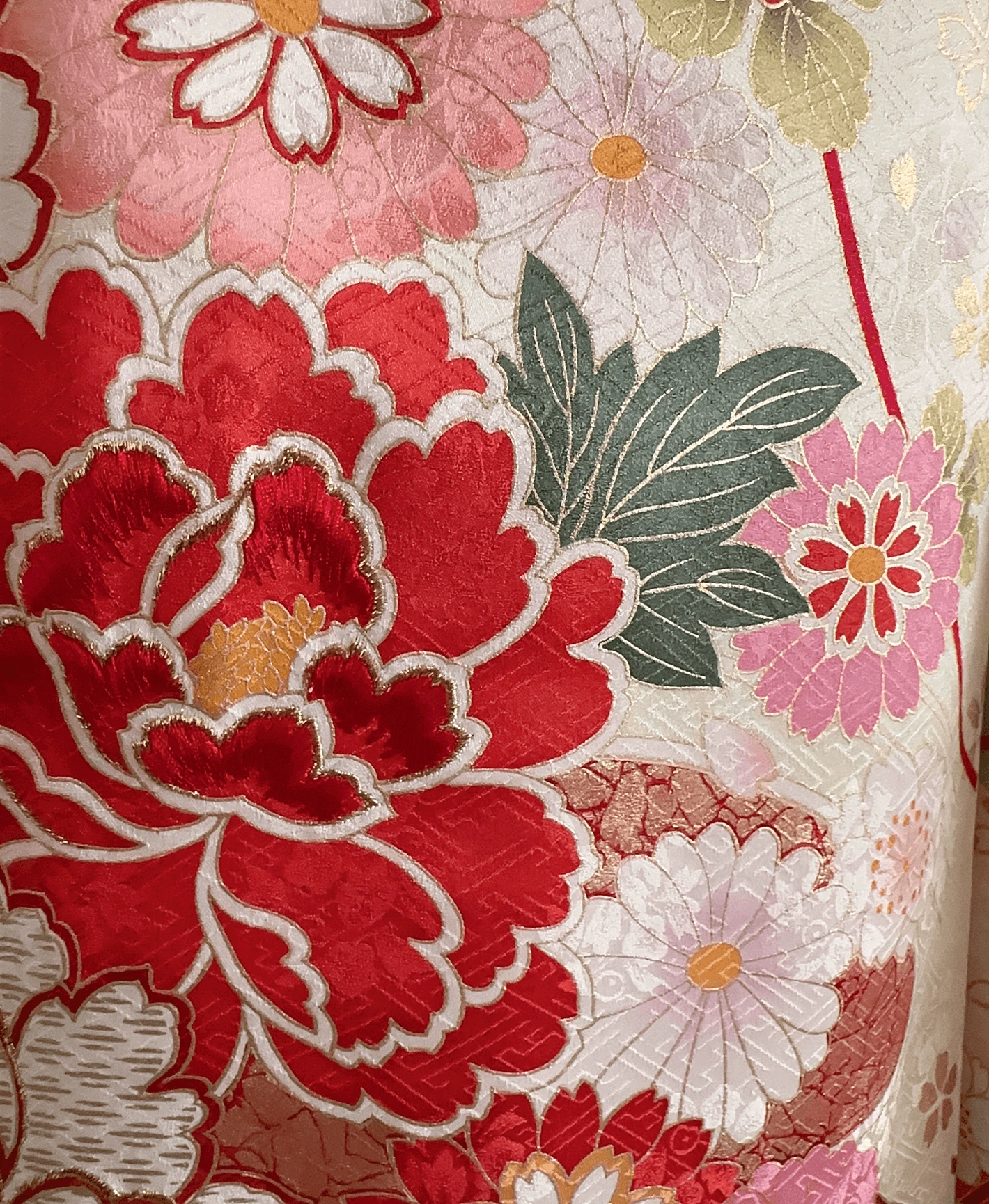 Cream Peony Stream Furisode - Image 6