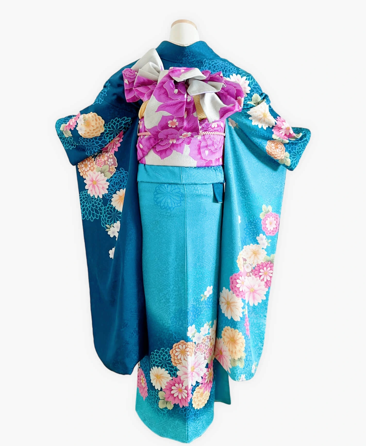 Indigo Mum Snowflake Furisode - Image 2