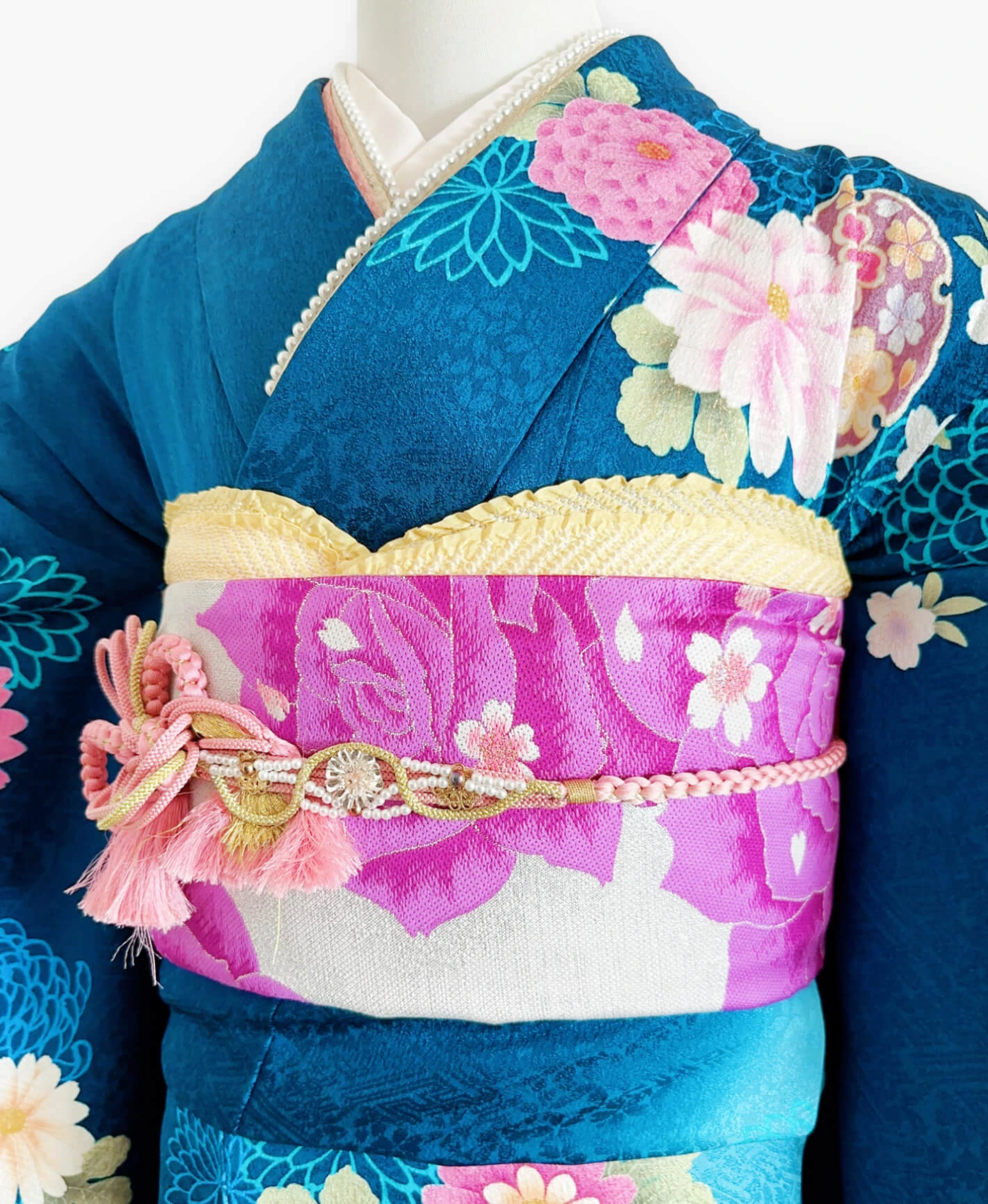 Indigo Mum Snowflake Furisode - Image 3