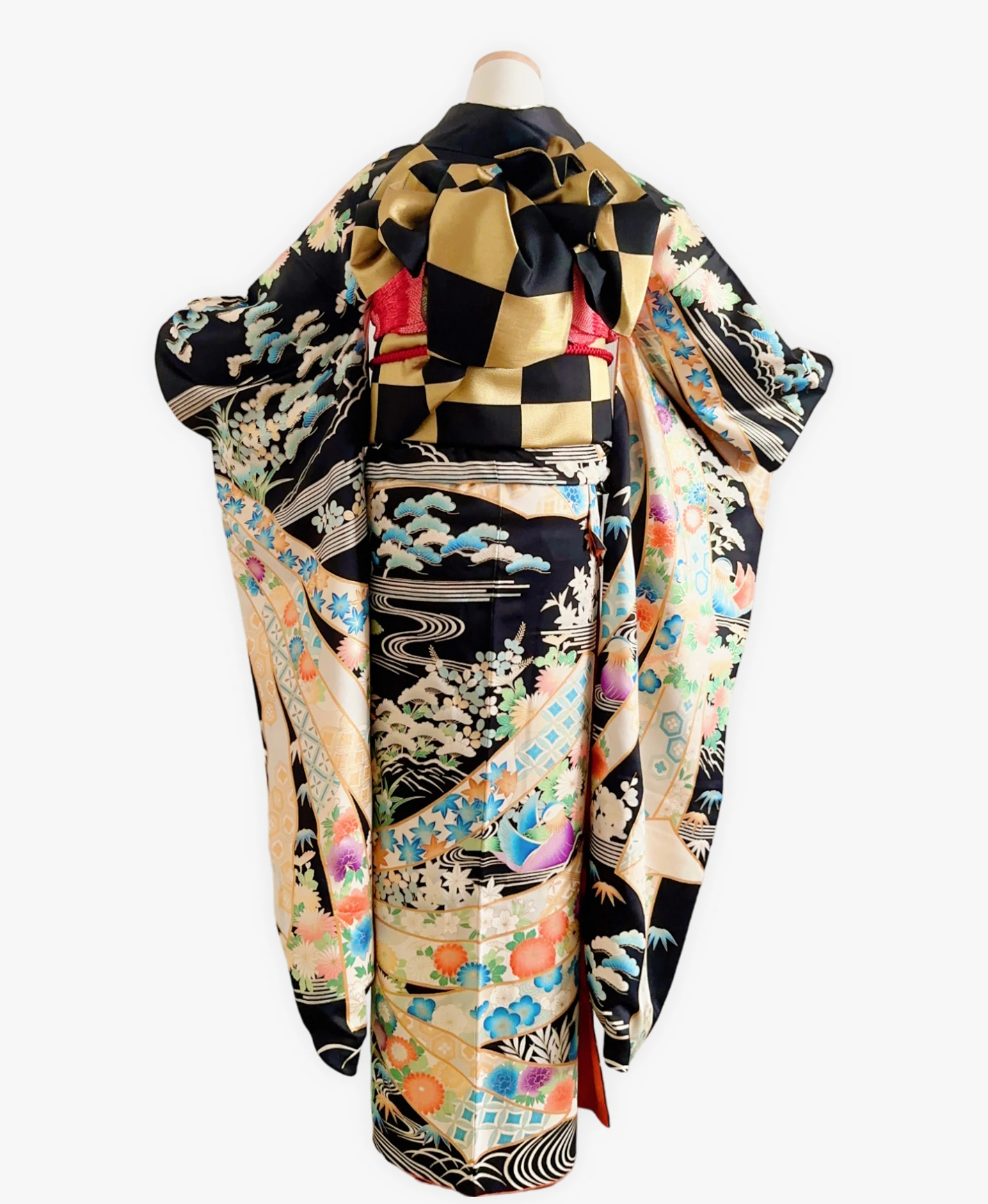 Black Auspicious Noshi Furisode - Image 2