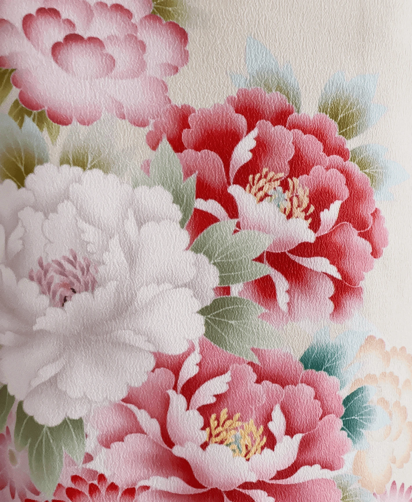 Cream Peony Iris Carriage Homongi - Image 6