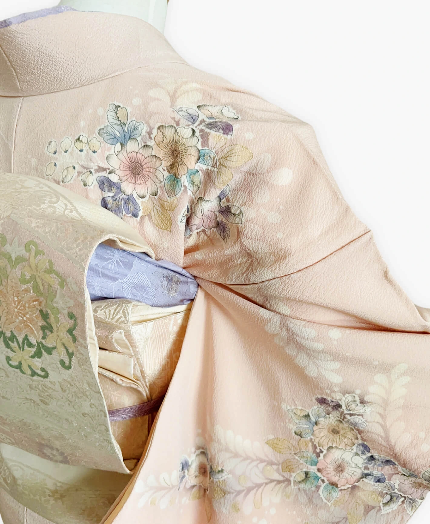 Beige Tsujigahana Homongi - Image 4