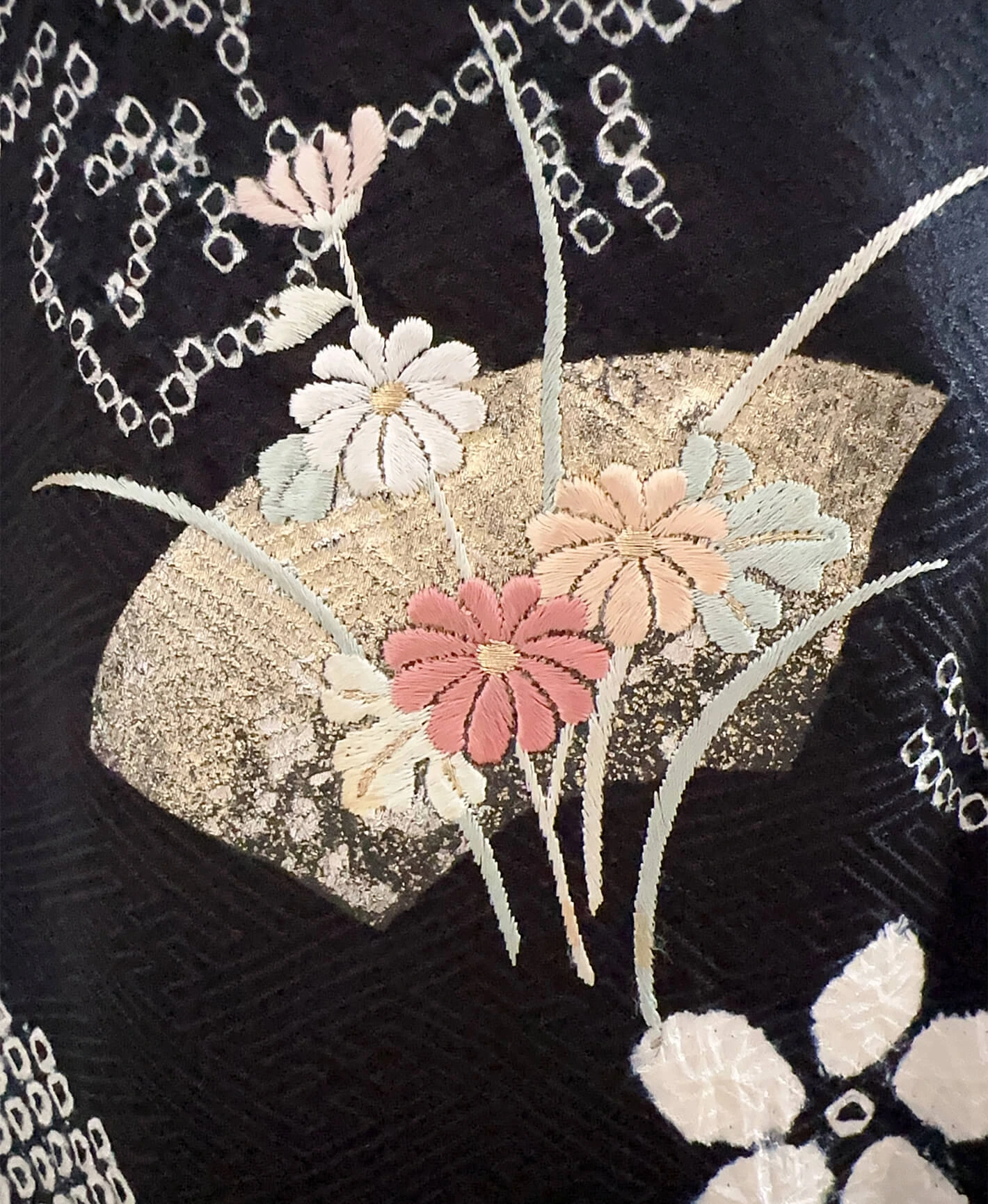 Black Fan Houmongi - Image 9