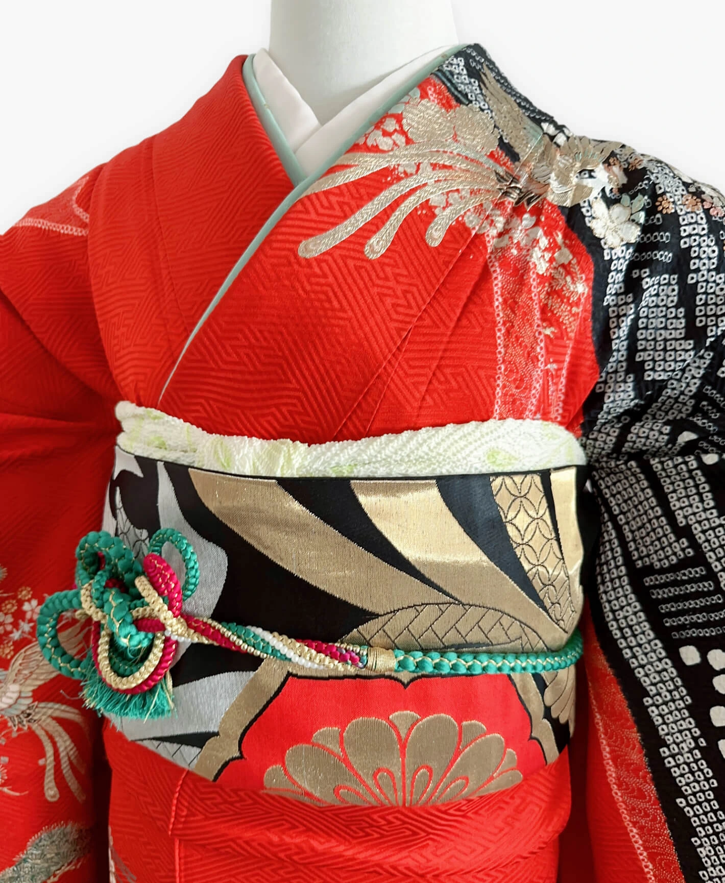 Red Phoenix Imperial Carriage Furisode - Image 3