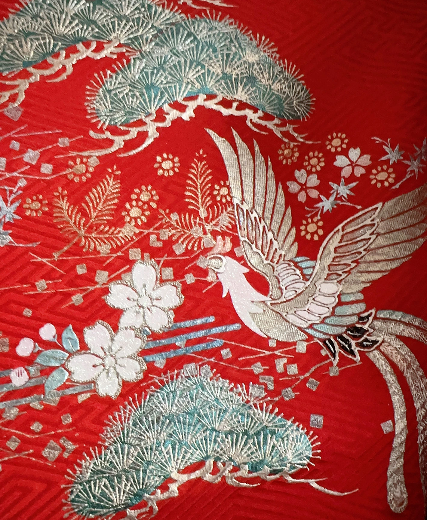 Red Phoenix Imperial Carriage Furisode - Image 8