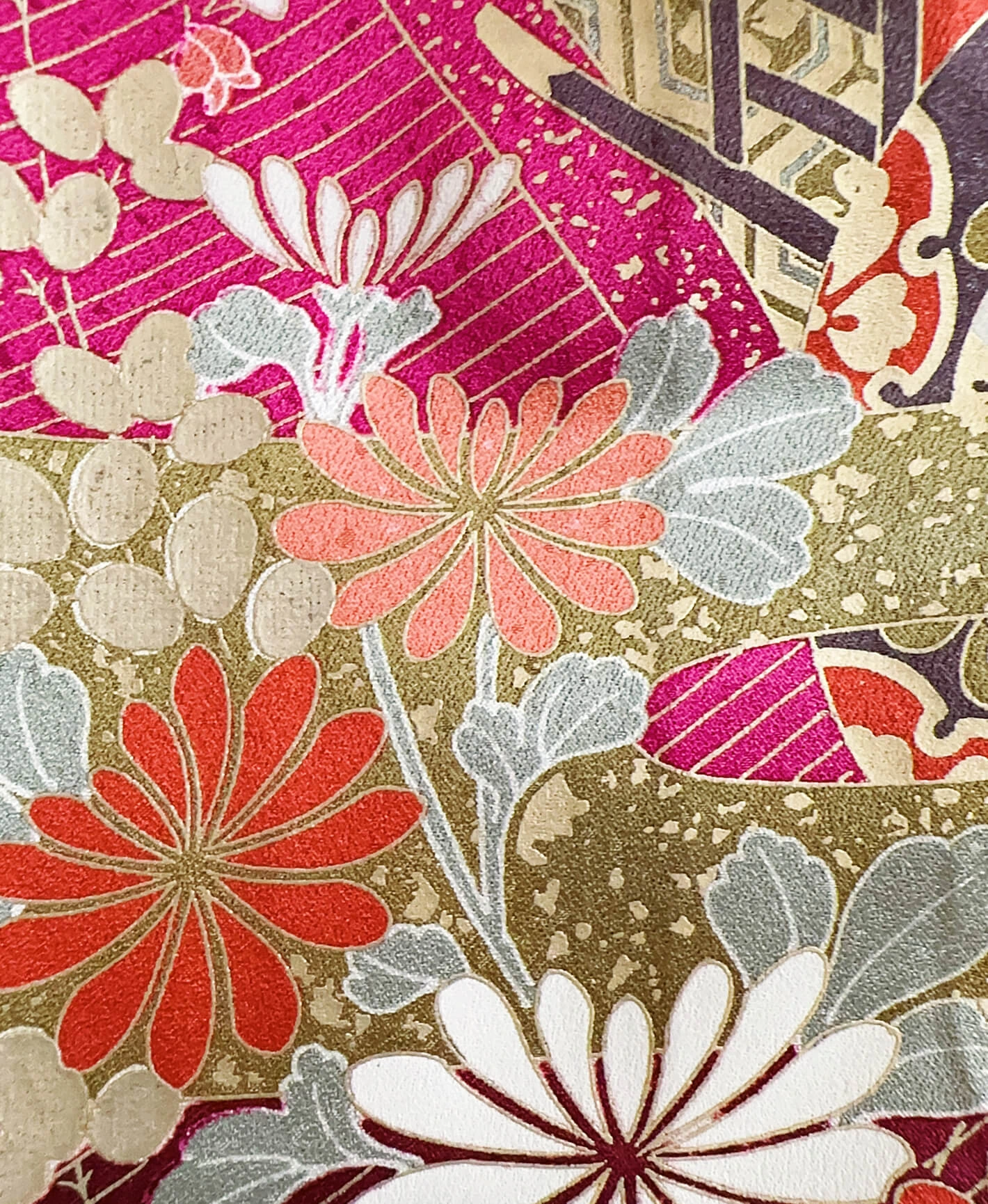 Azalea Sakura Furisode - Image 7