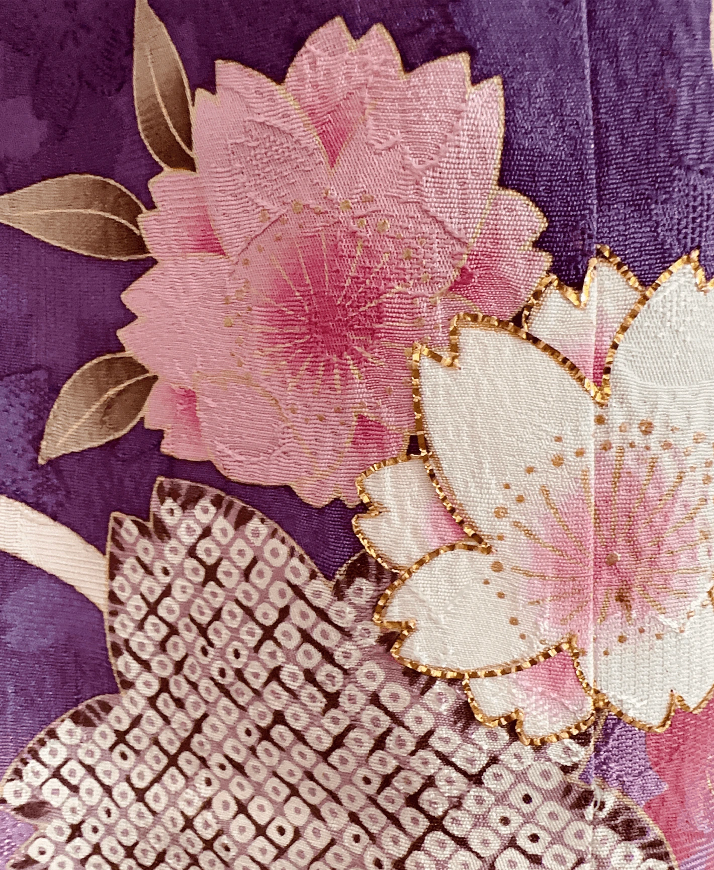Iris Sakura Grass Furisode - Image 6