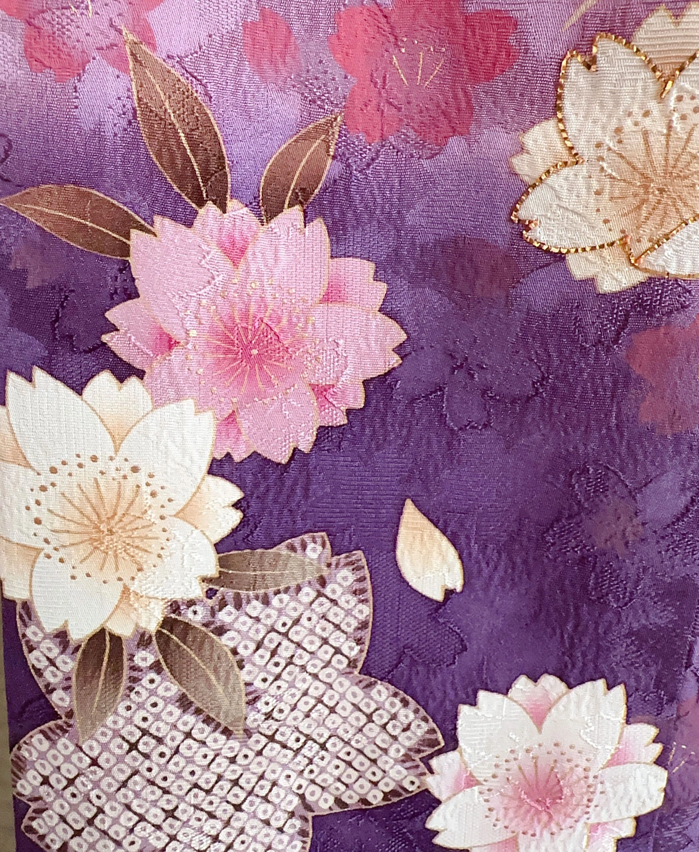 Iris Sakura Grass Furisode - Image 7